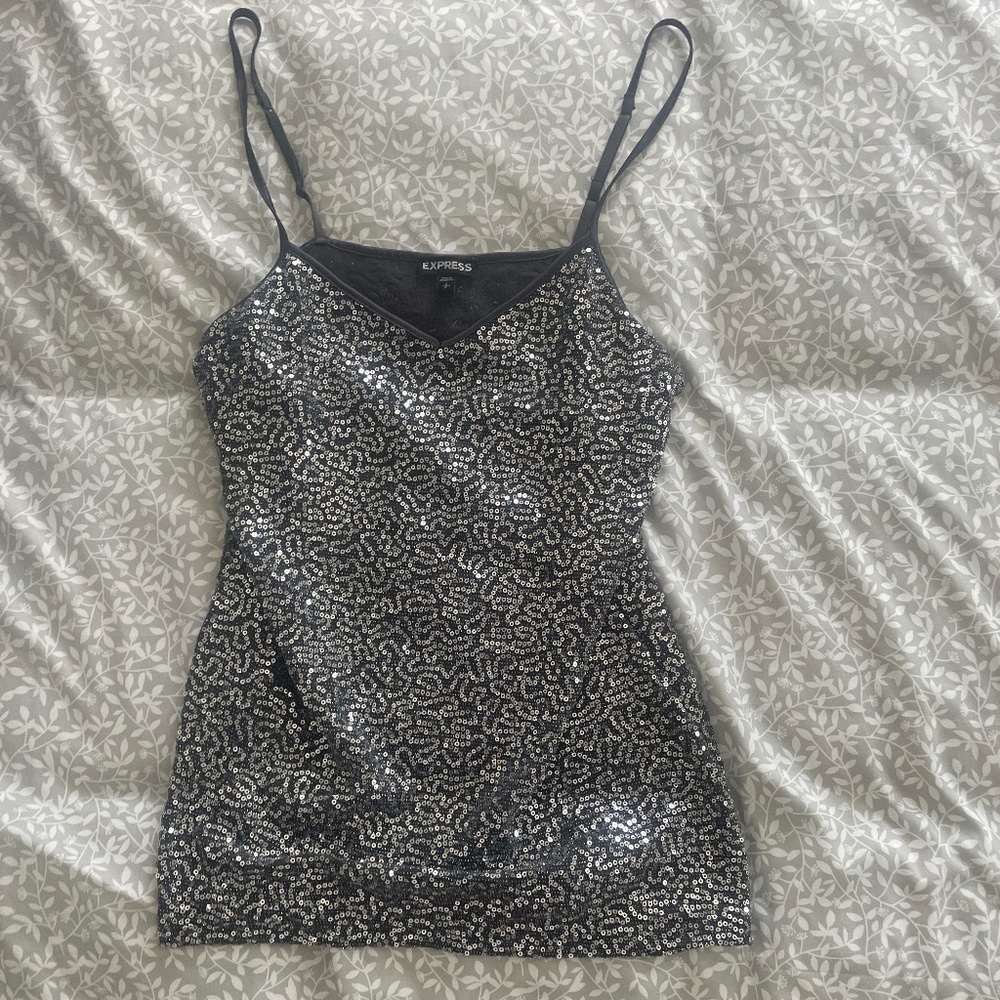 Express sequin top